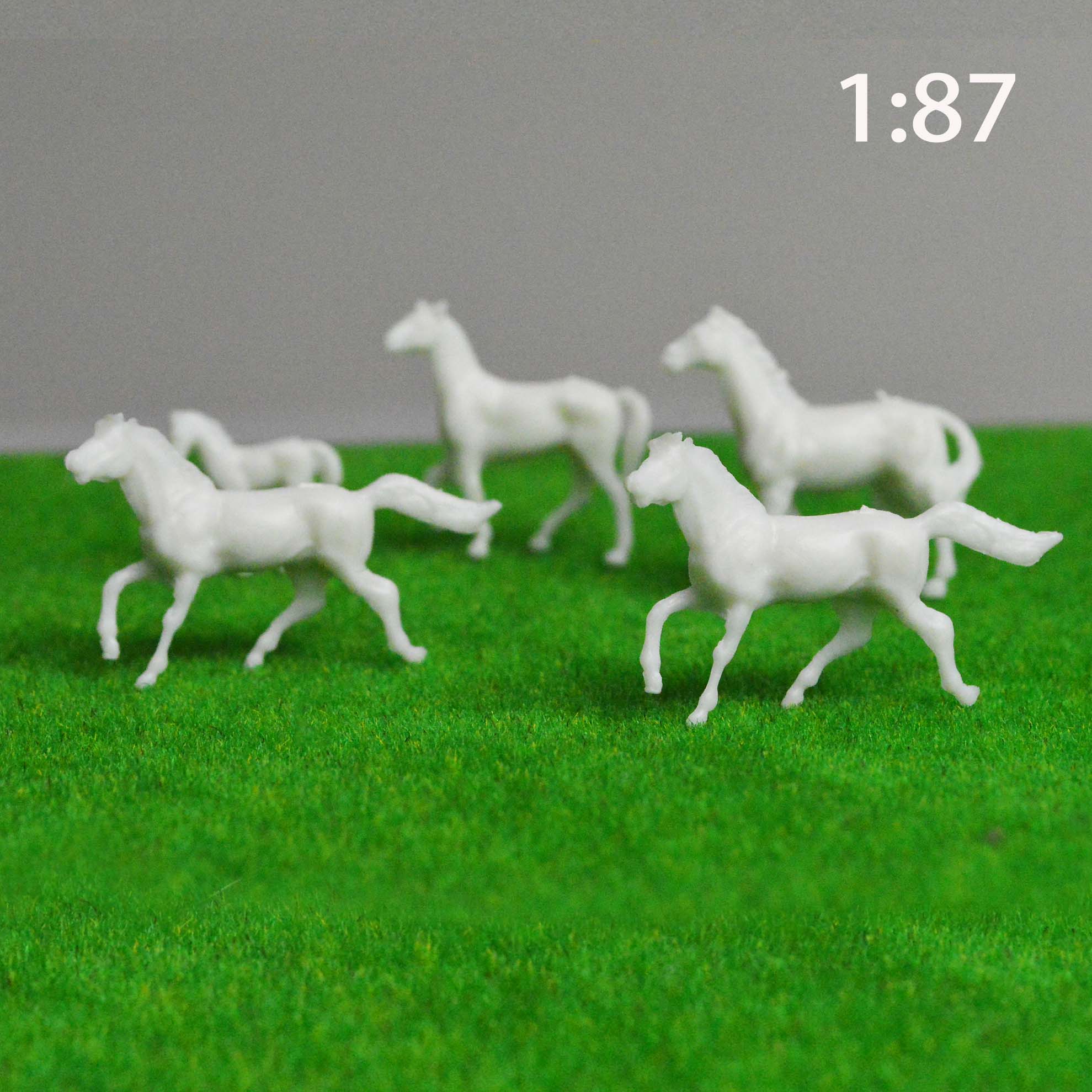 Modello in scala HO/N Cavalli  - Model Kit Horse recensione e prezzo